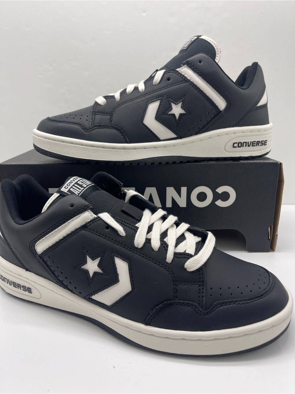 Converse WMNS A12336C WEAPON OX
BLACK/BLACK/WHITE Sneakers 
Low-Top Star Court